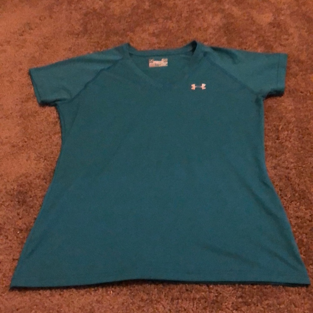 workout shirt
